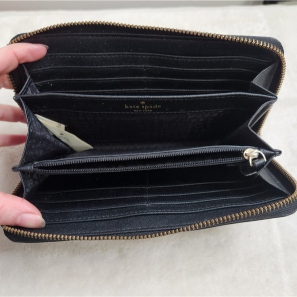 SOLD ๐ Kate Spade Black Leather Continental Zippered Wallet - Picture 9 of 16